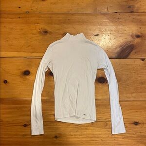 Hollister White Long Sleeve Tee